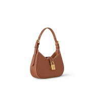 Сумка Low Key Shoulder Bag Louis Vuitton