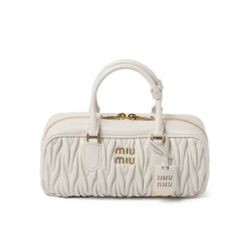Сумка Arcadie Matelassé Leather Miu miu