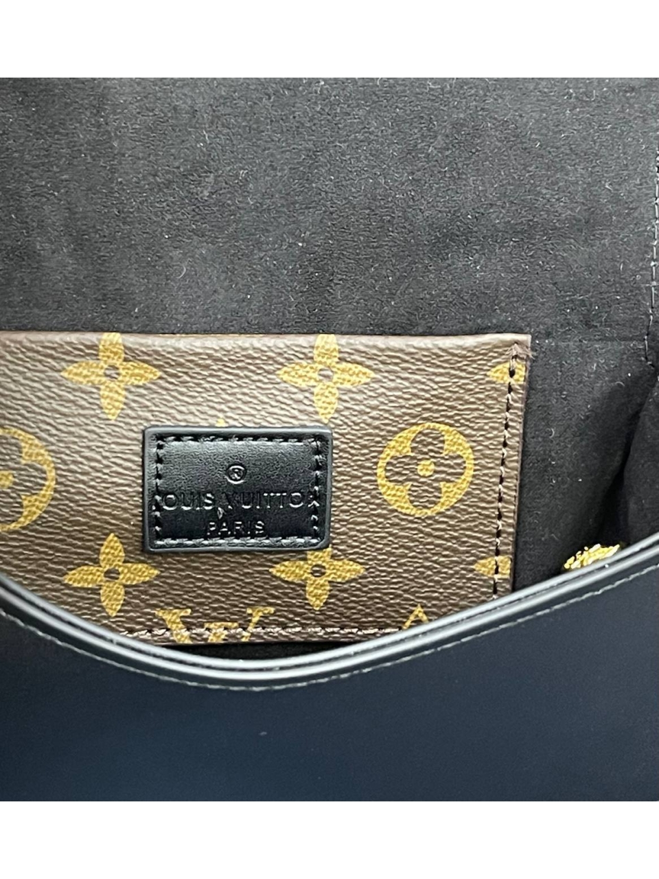 Сумка Louis Vuitton