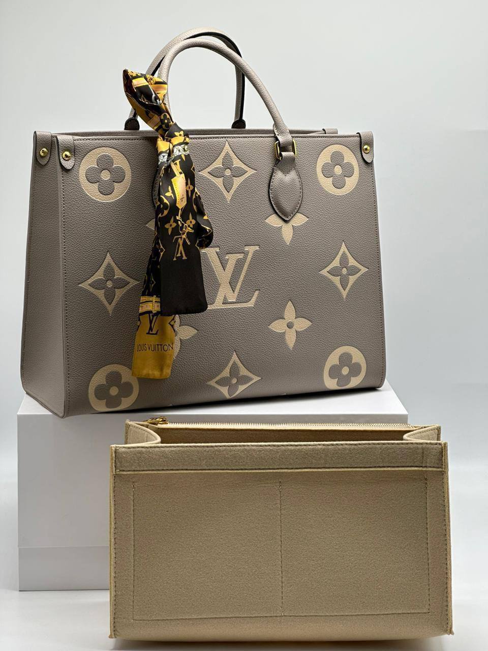 Сумка Louis Vuitton