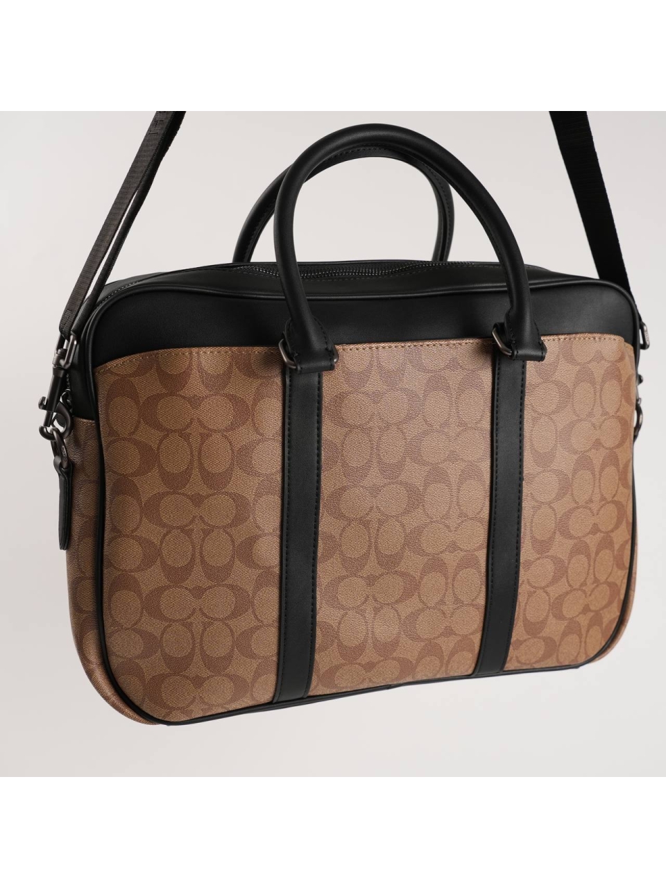 Портфель Coach