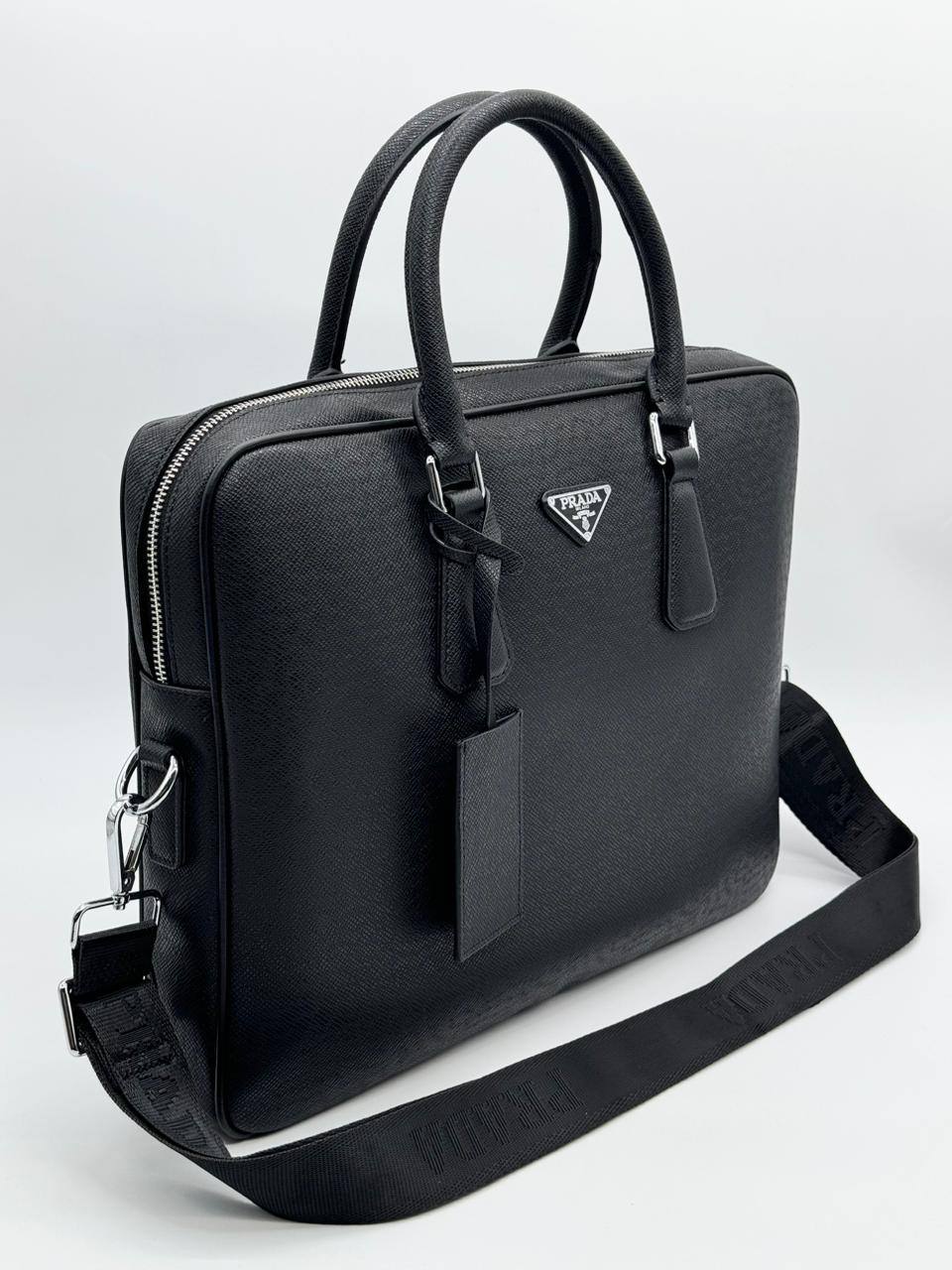 Деловая сумка Prada