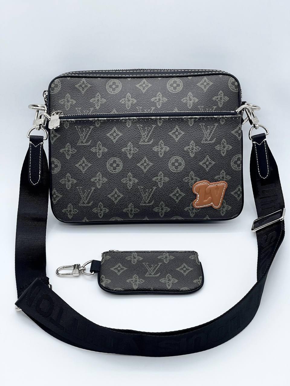 Трио месенджер Louis Vuitton