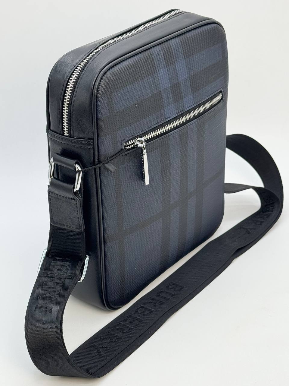 Сумка Burberry