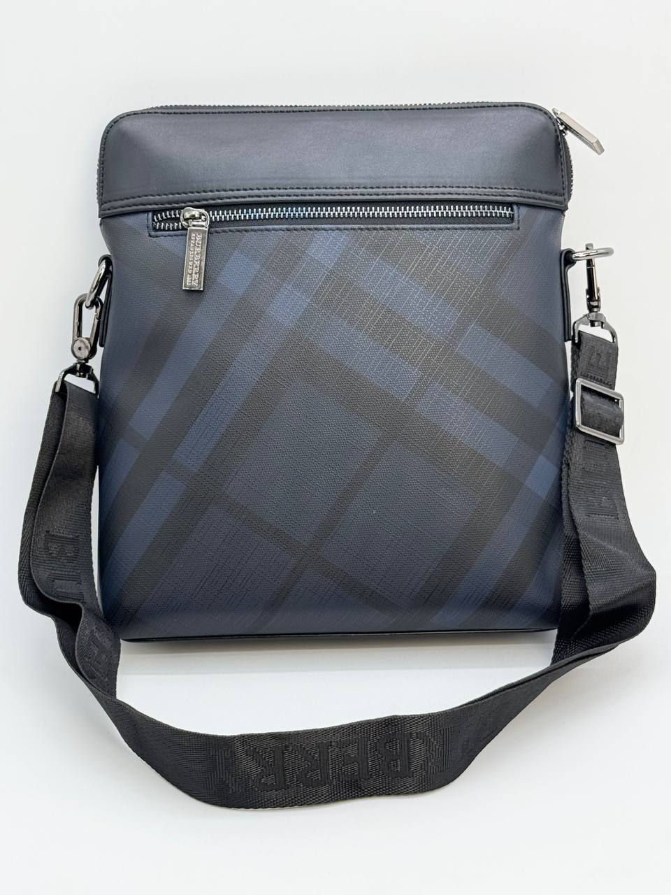 Сумка Burberry