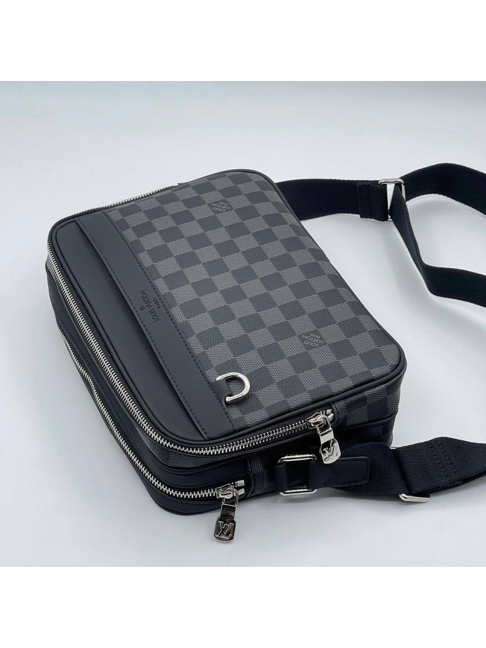 Сумка Louis Vuitton