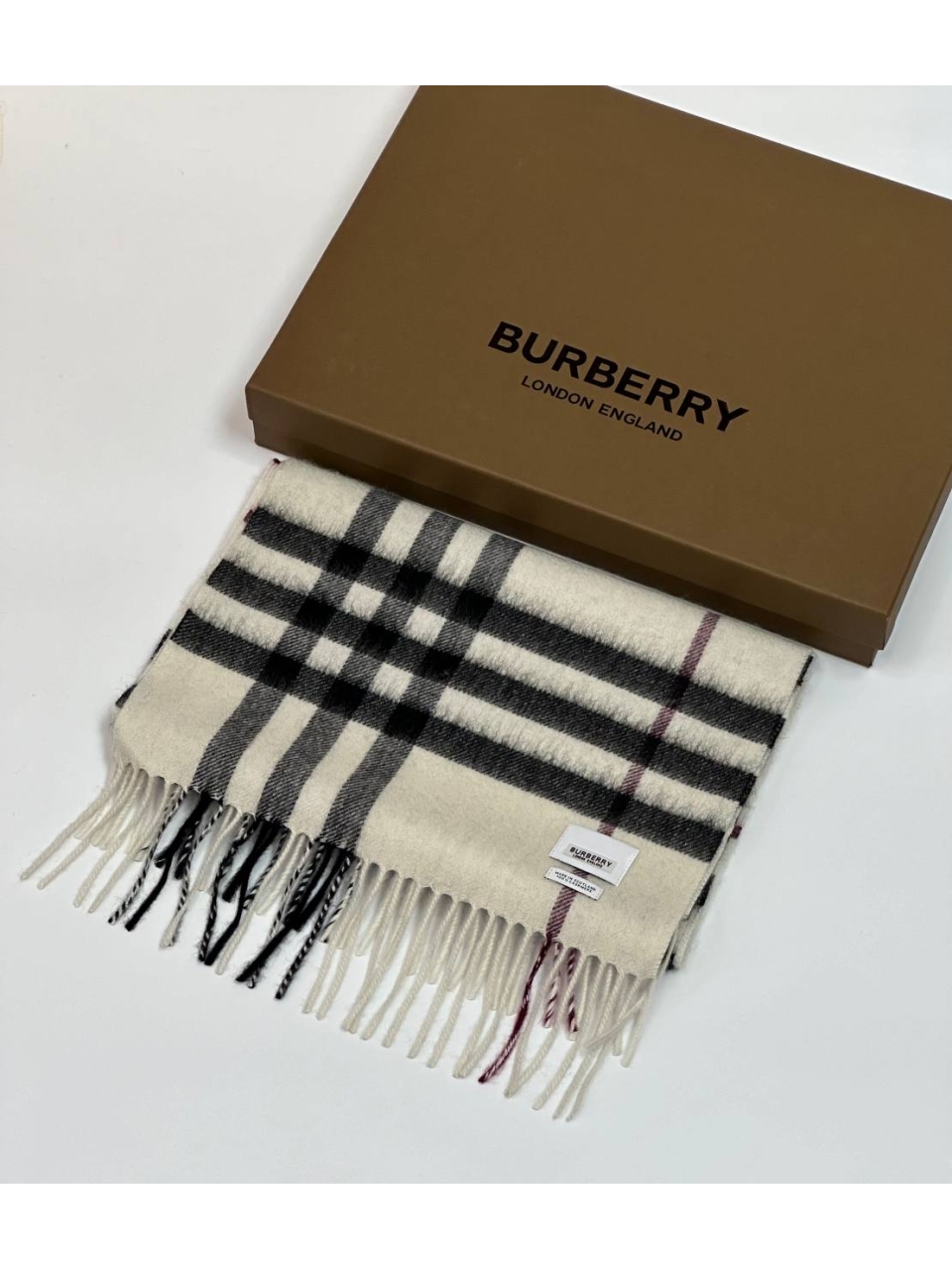 Шарф Burberry