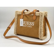 Сумка Guess