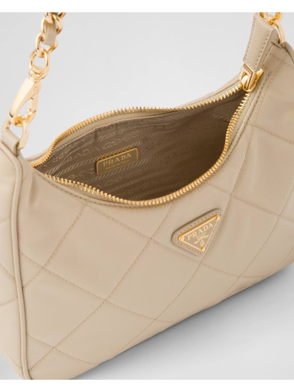 Сумка Prada