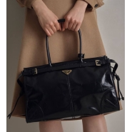 Сумка Prada