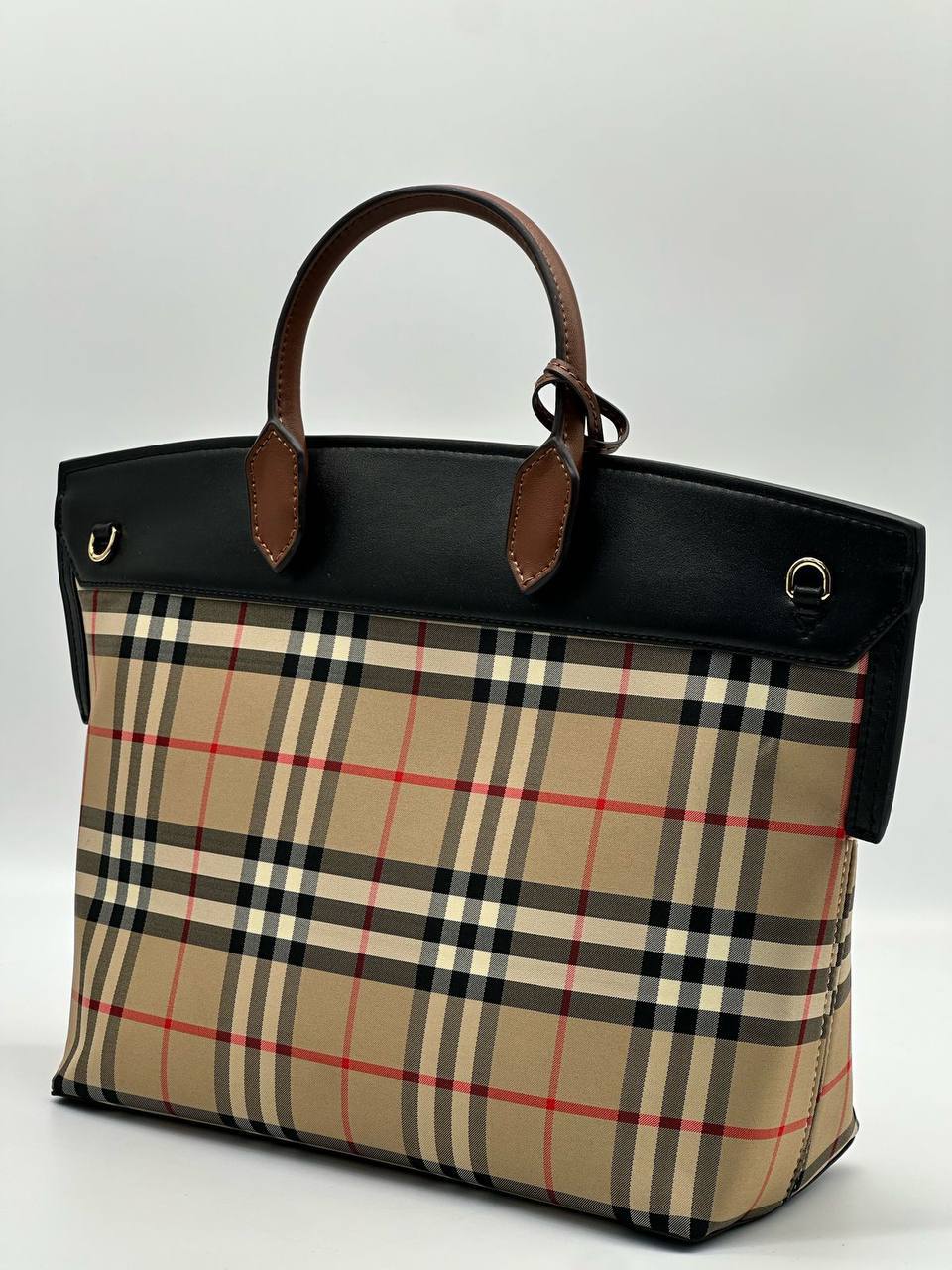 Сумка Burberry