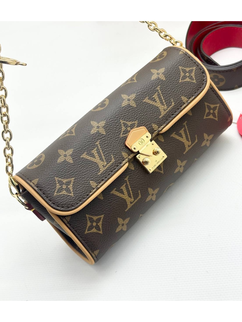 Сумка Louis Vuitton
