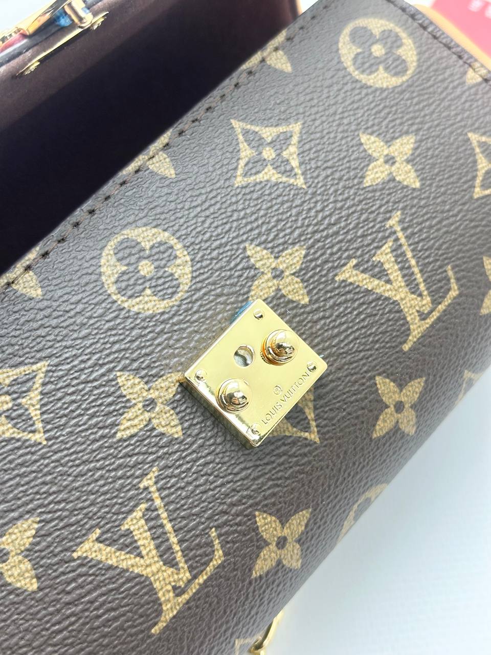 Сумка Louis Vuitton