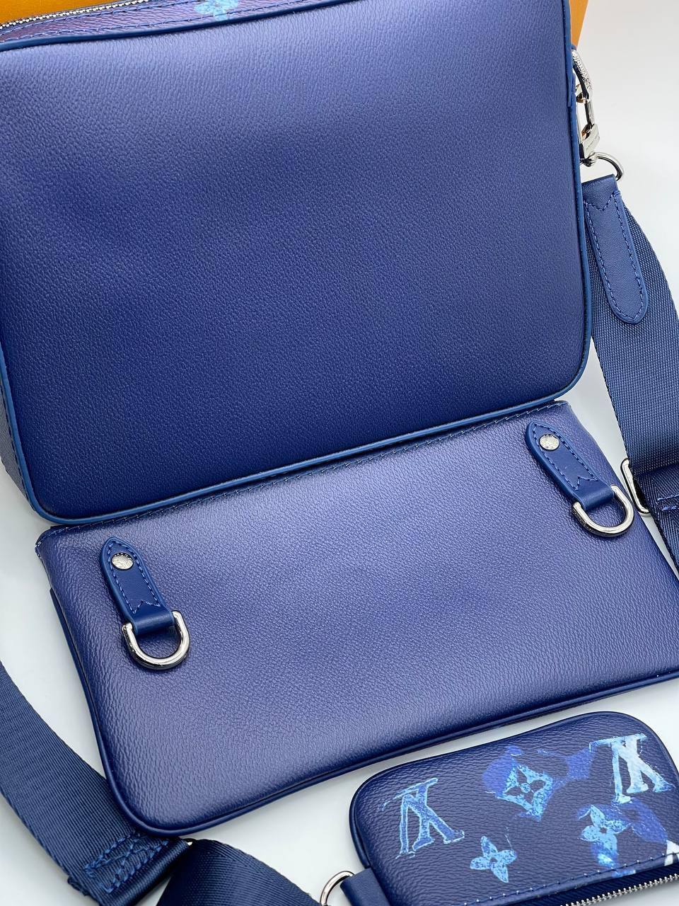 Сумка Louis Vuitton