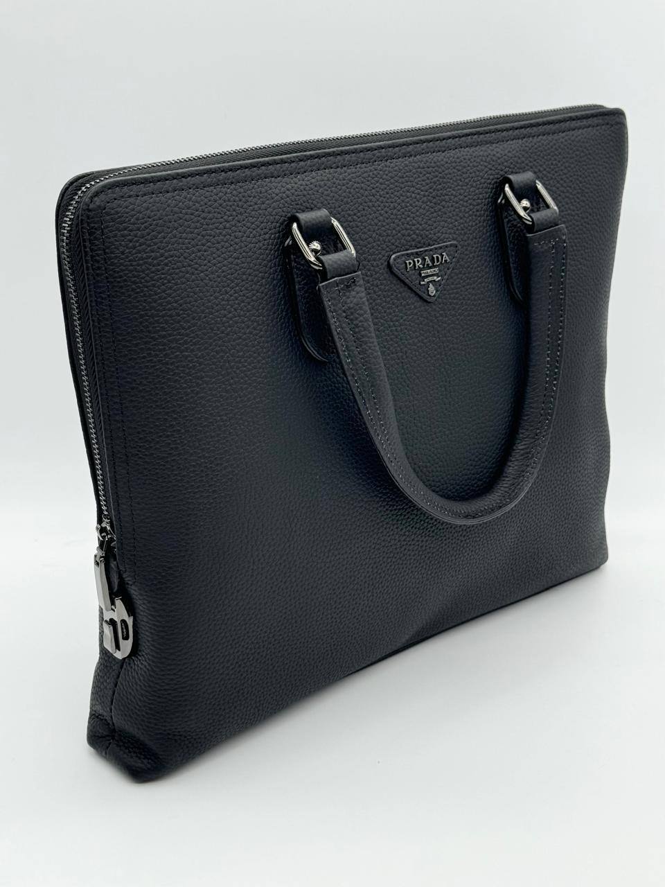 Сумка Prada