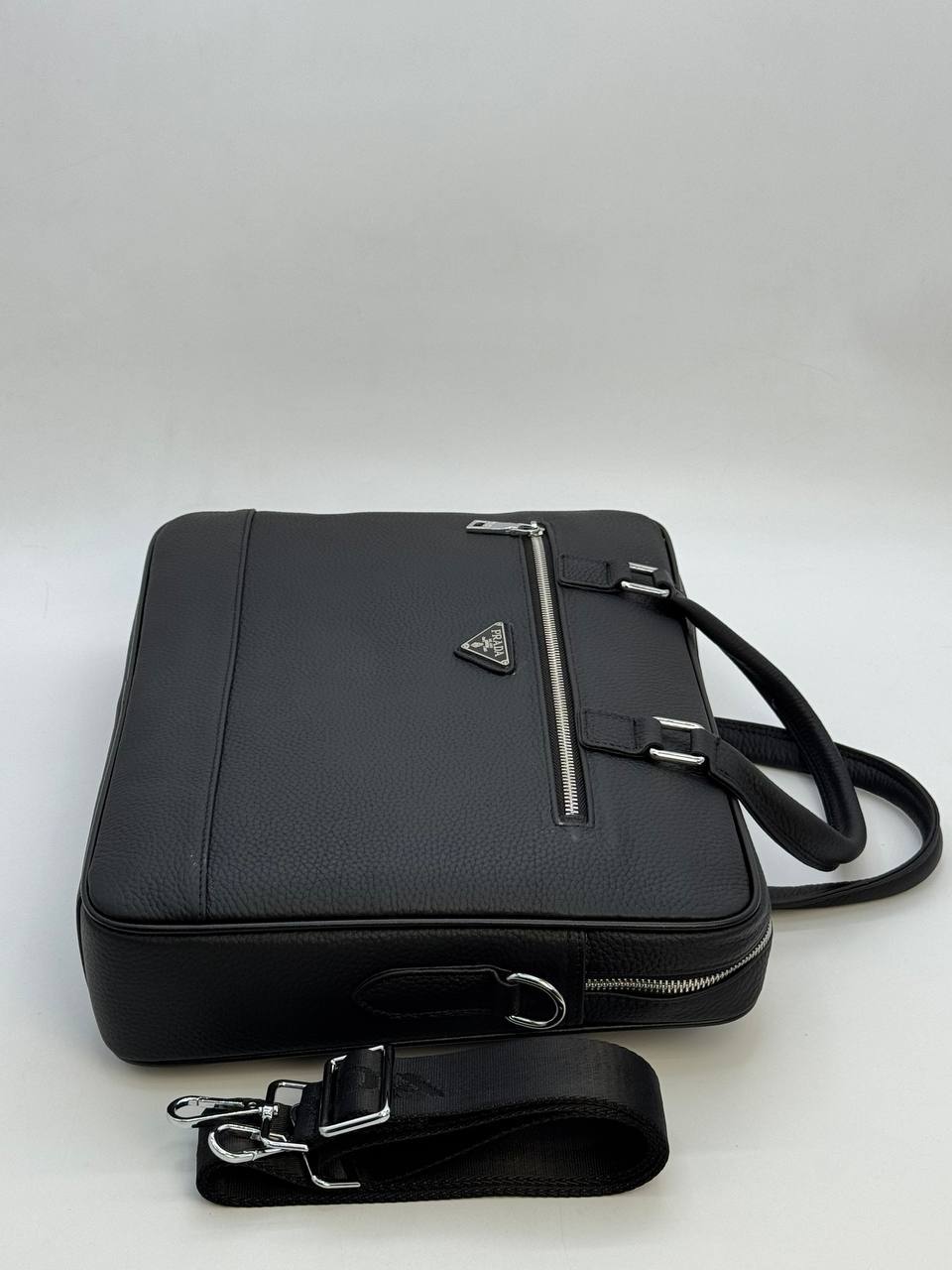Сумка Prada
