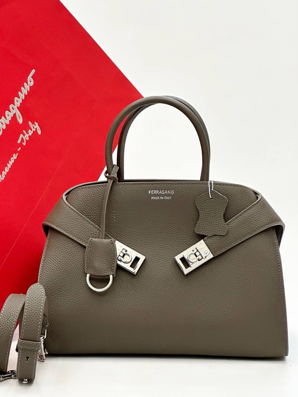 Сумка Ferragamo