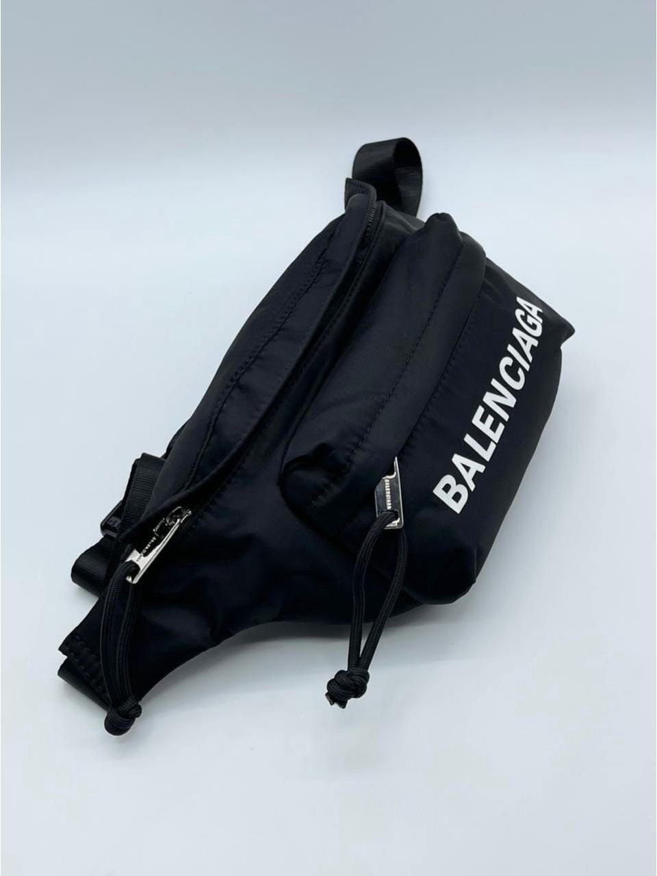 Сумка на пояс Balenciaga