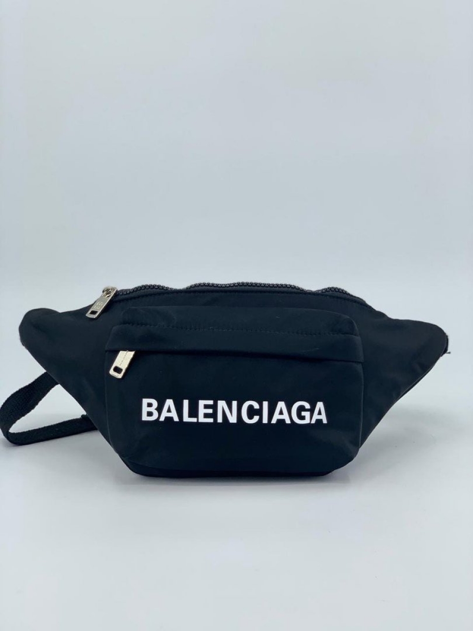 Сумка на пояс Balenciaga