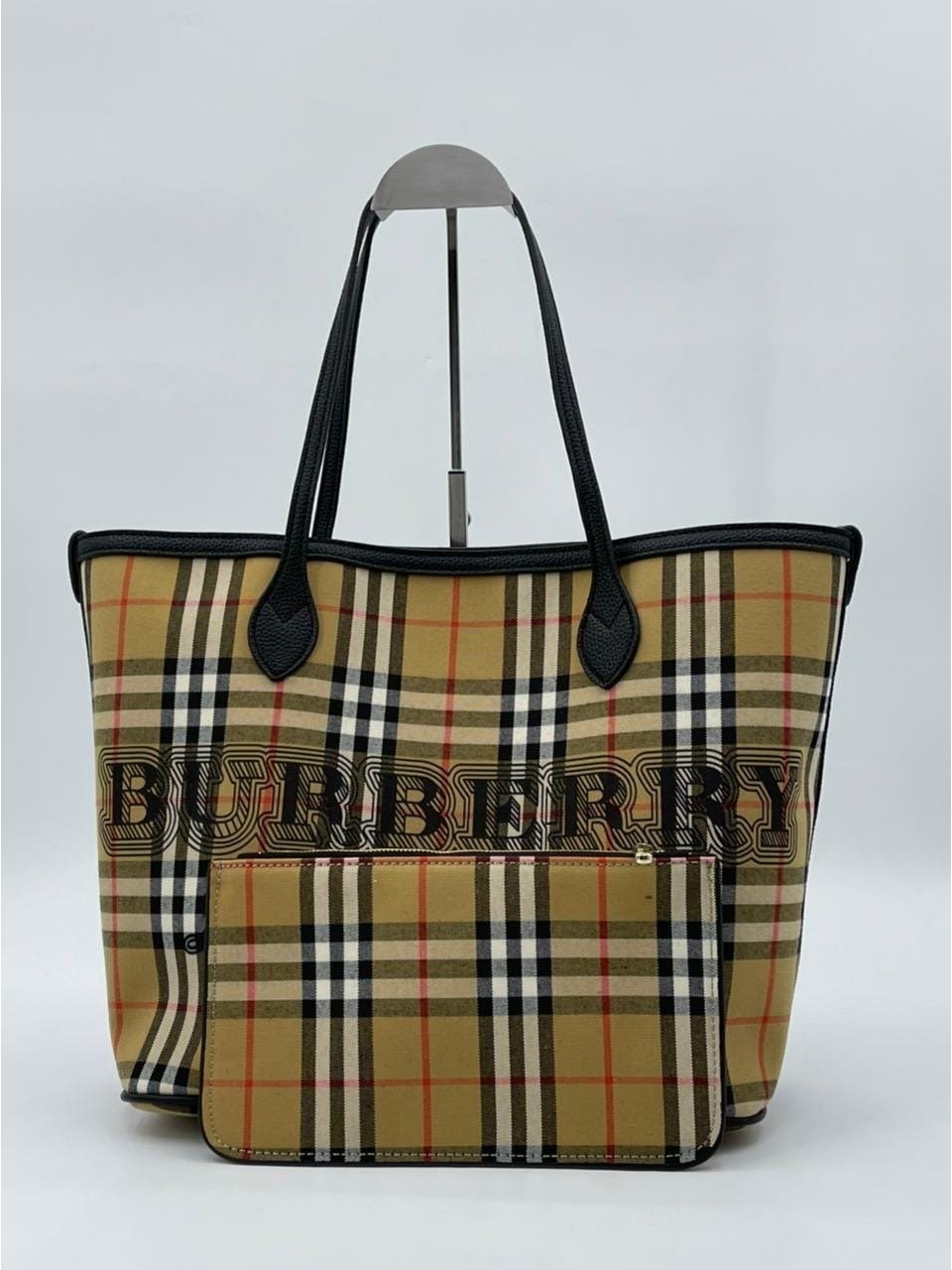 Burberry e hotsell