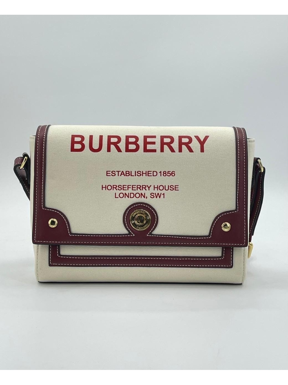 Сумка Burberry