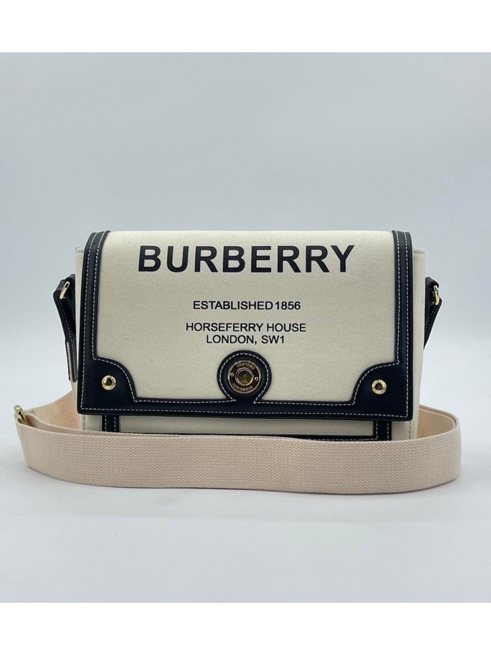 Сумка Burberry