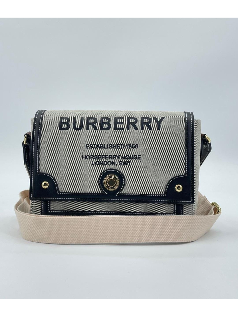 Сумка Burberry