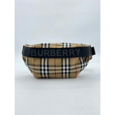 Сумка на пояс Burberry