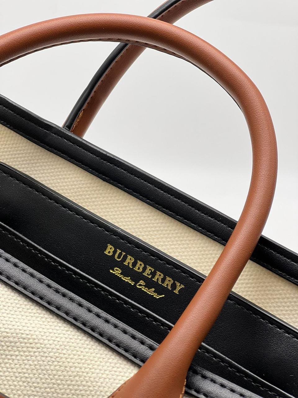 Сумка Burberry