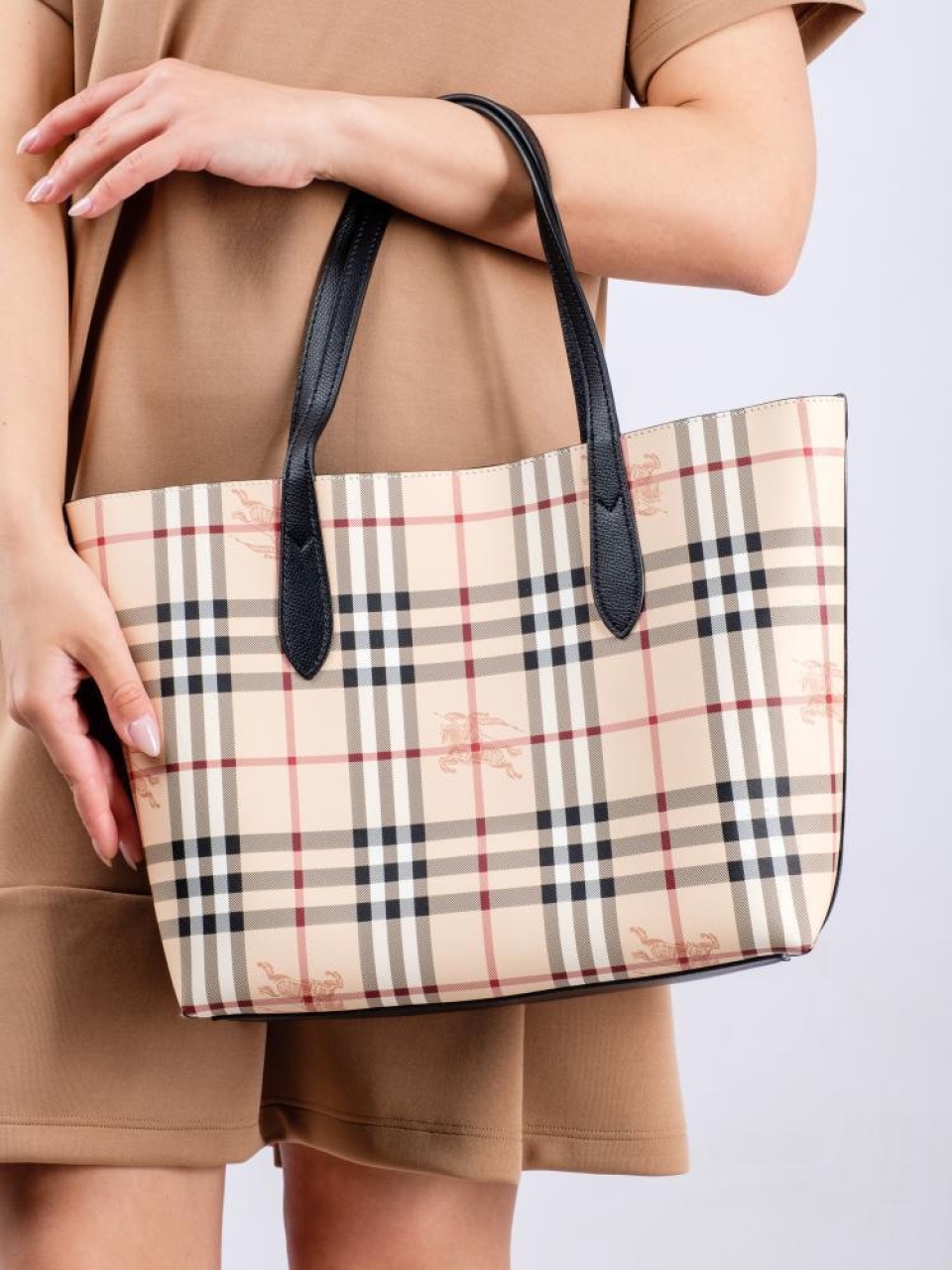Сумка Burberry