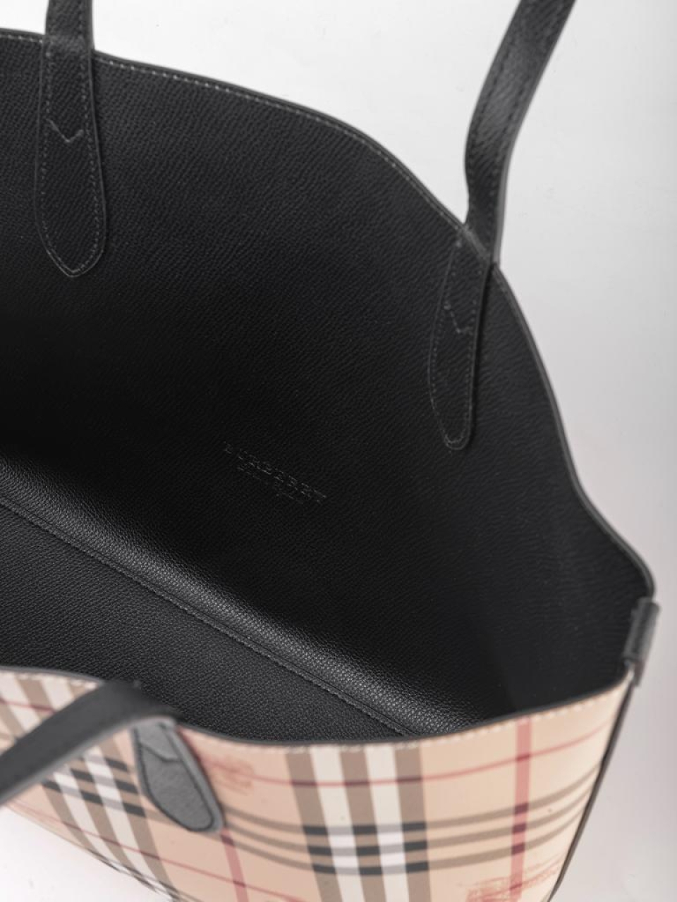 Сумка Burberry