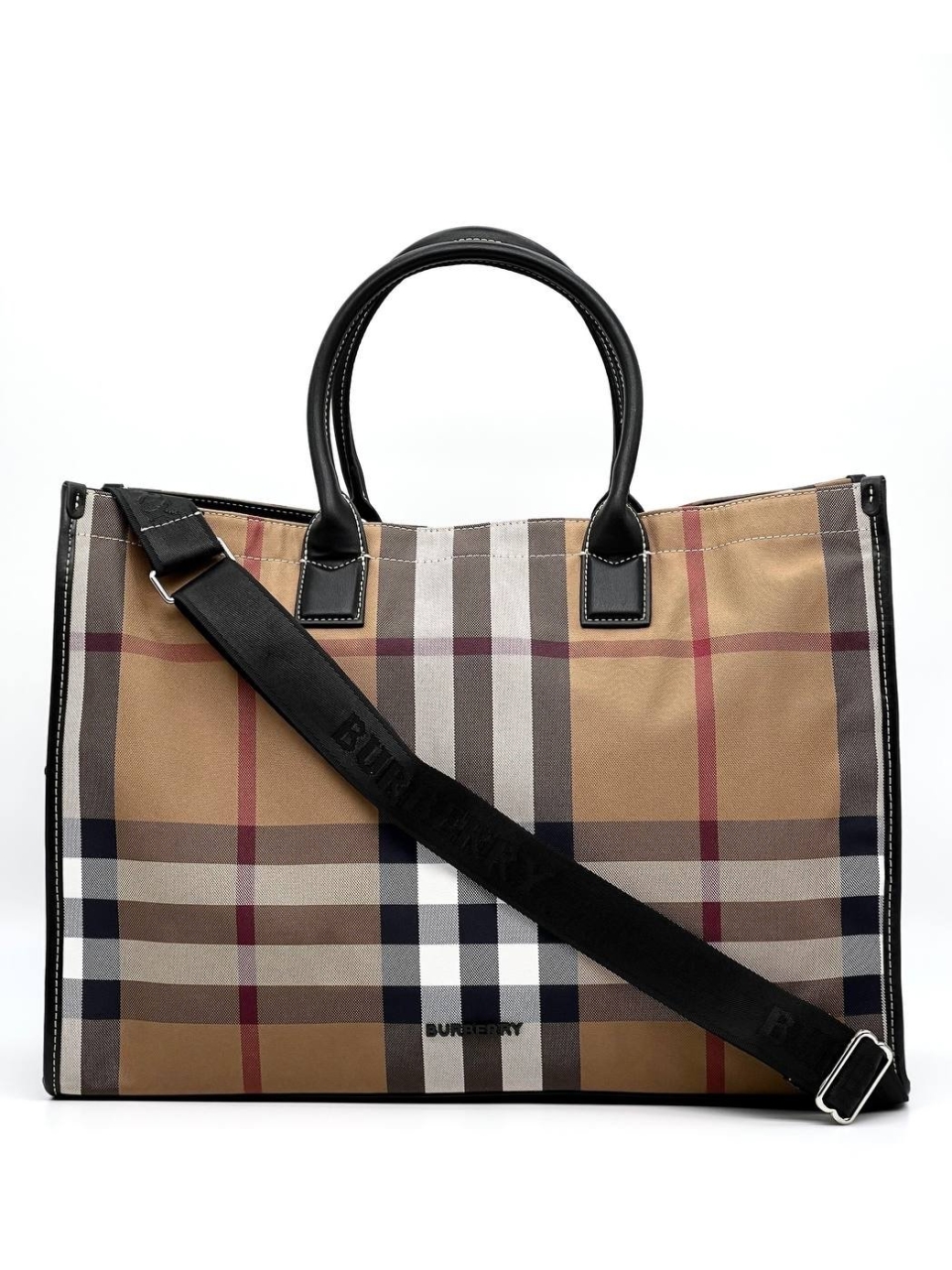 Сумка Burberry
