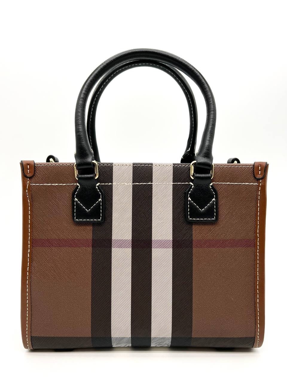 Сумка Burberry