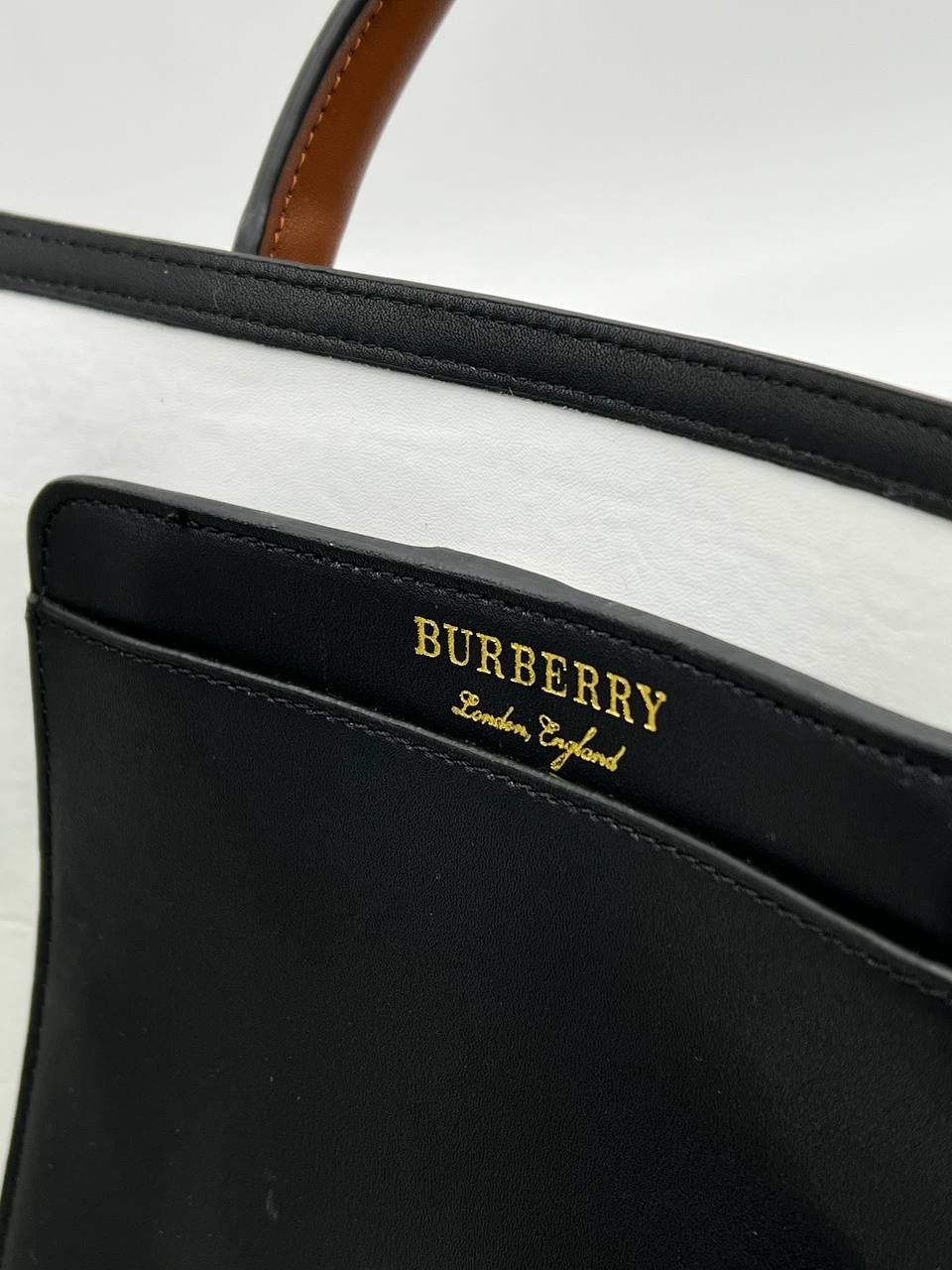 Сумка Burberry