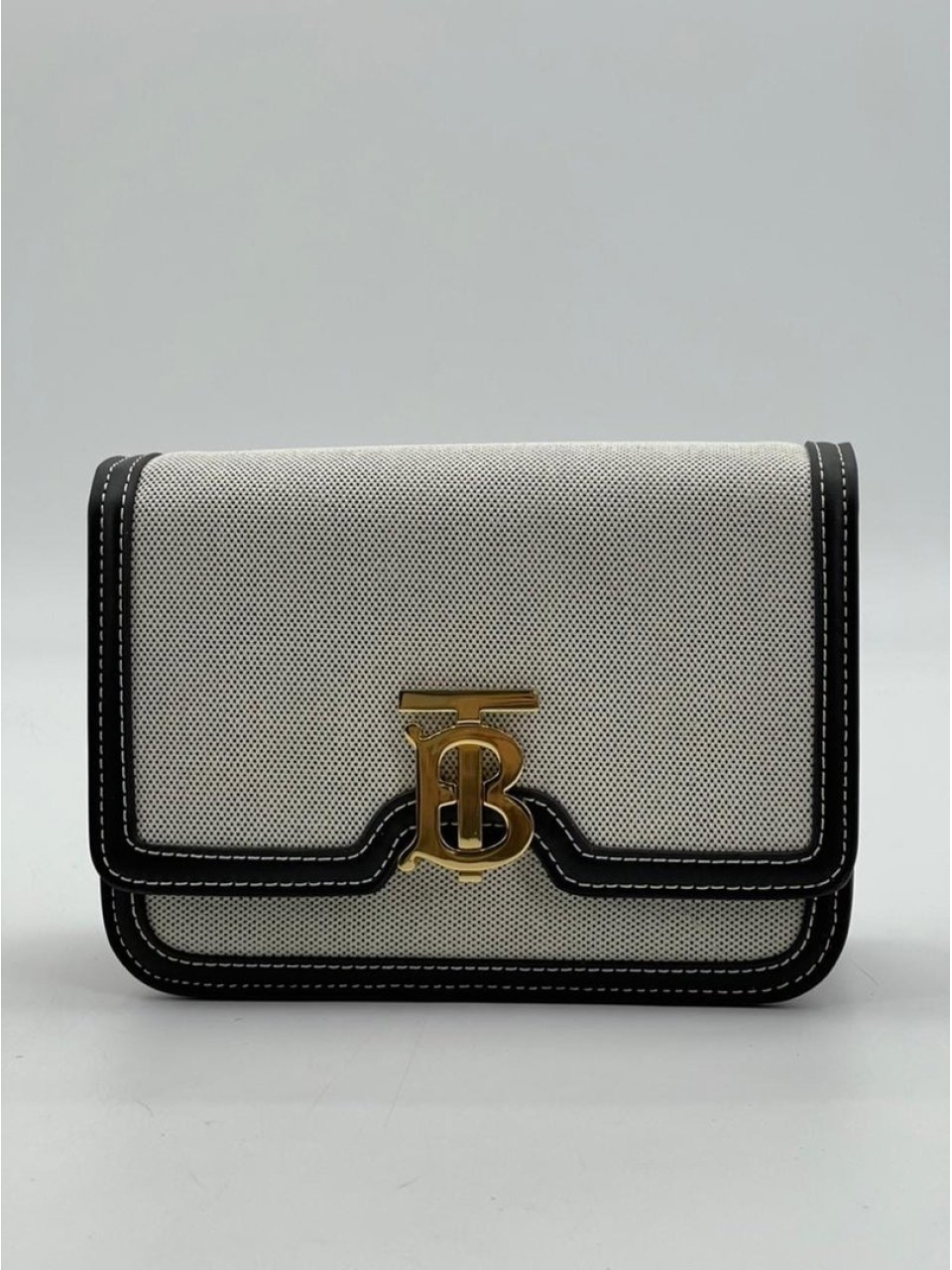 Сумка Burberry