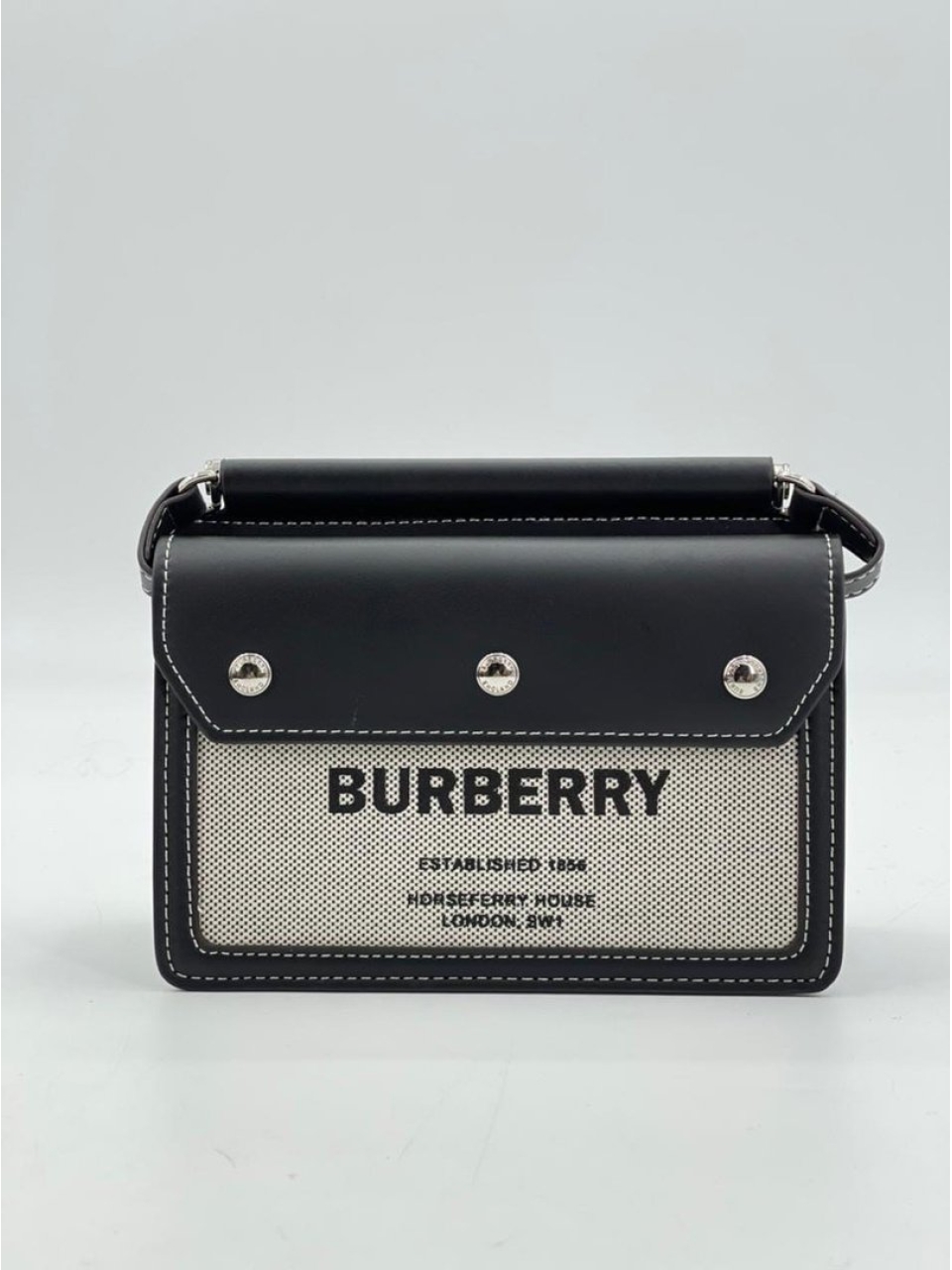Сумка Burberry