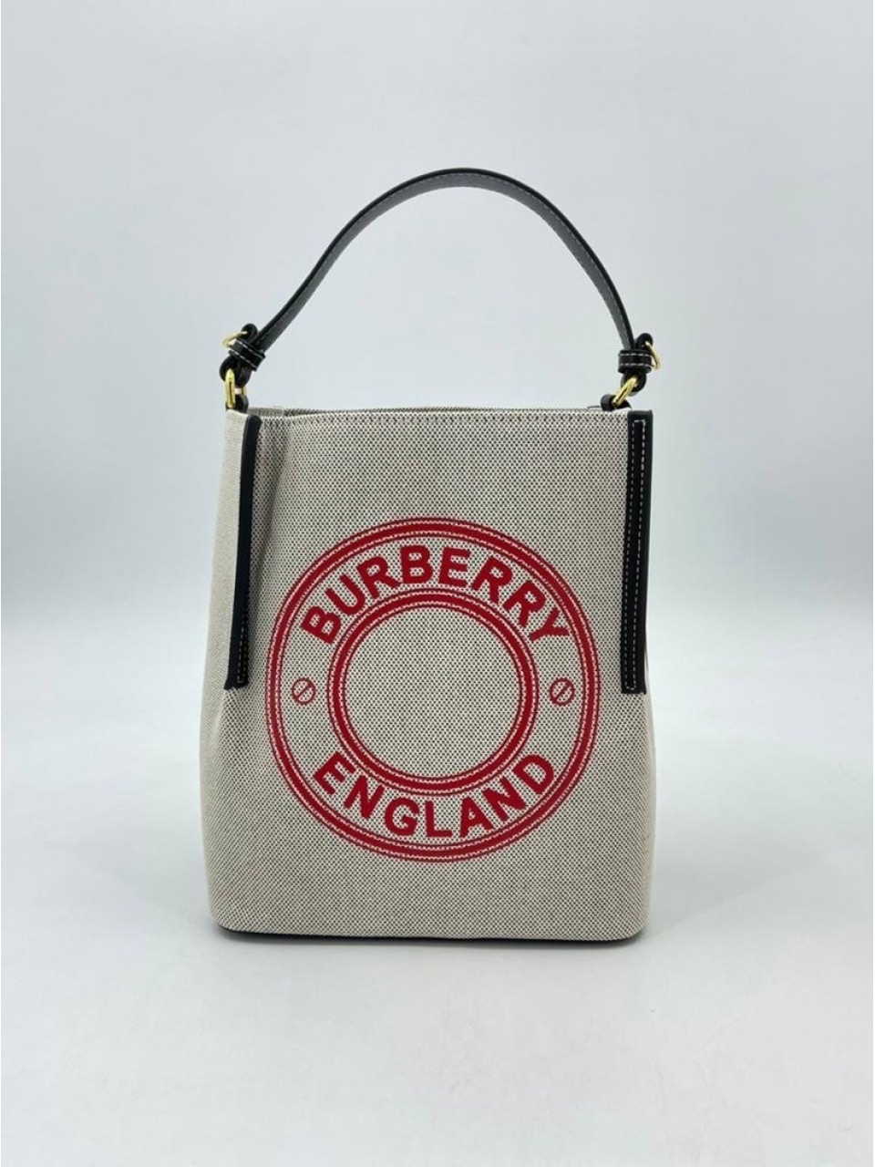 Сумка Burberry