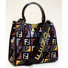 Сумка Fendi