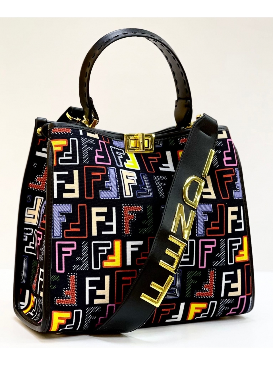 Сумка Fendi