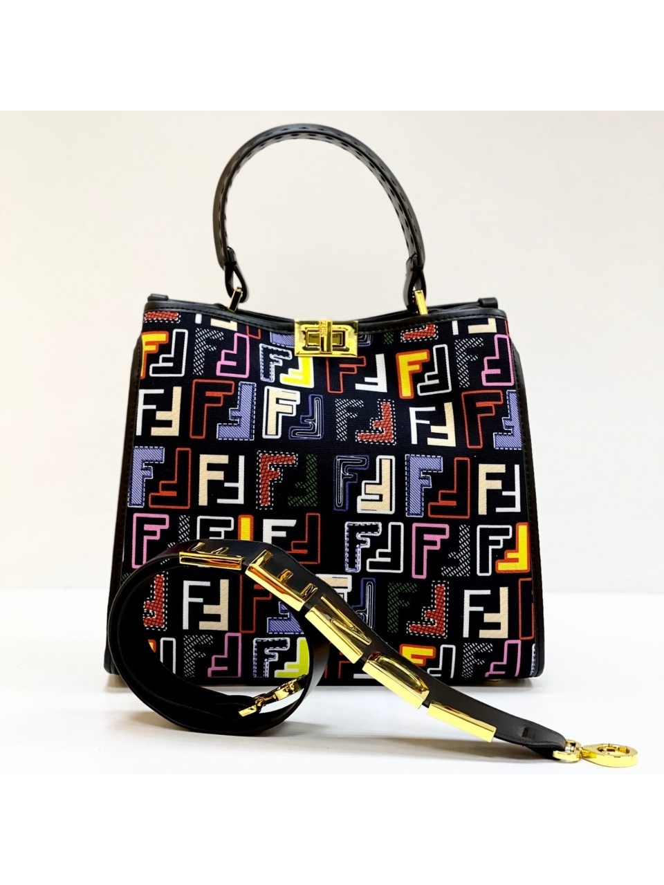 Сумка Fendi