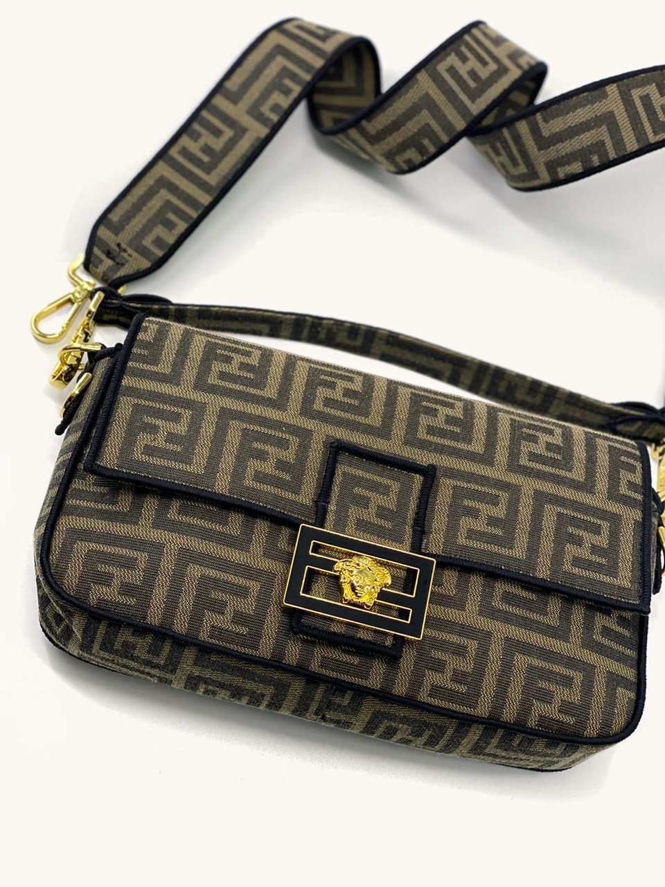 Сумка Fendi