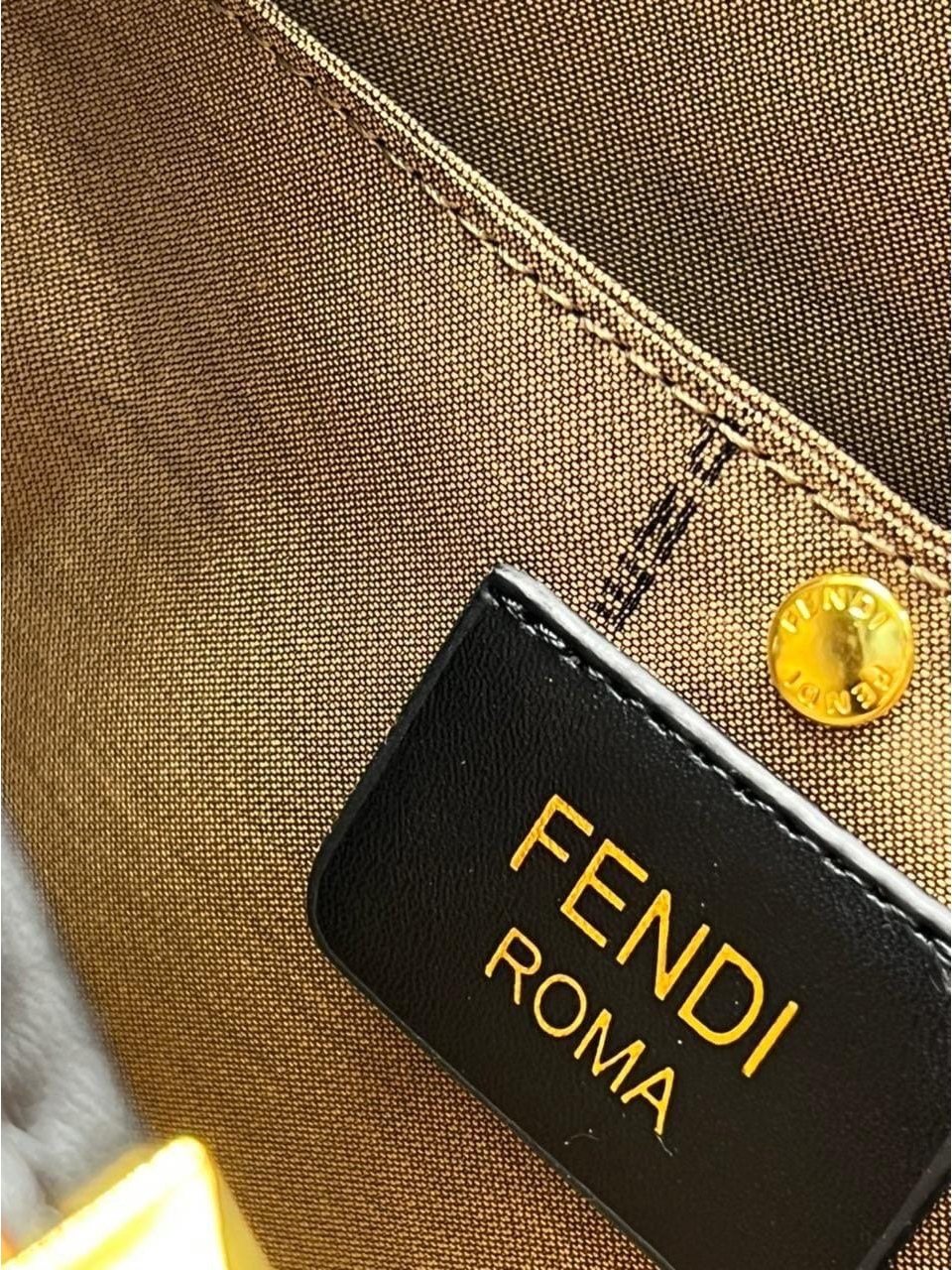 Сумка Fendi