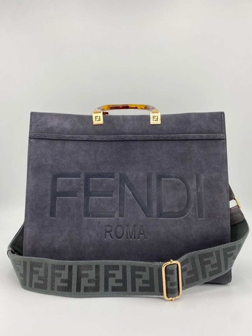 Сумка Fendi