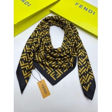 Платок Fendi