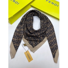 Платок Fendi
