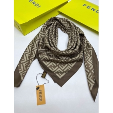 Платок Fendi