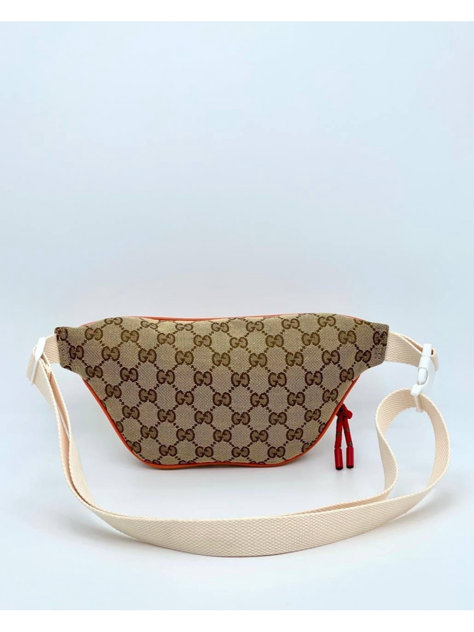 Сумка на пояс Gucci