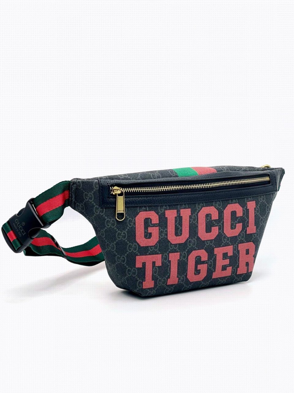 Сумка на пояс Gucci