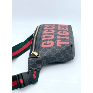 Сумка на пояс Gucci