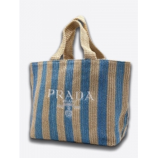 Сумка Prada